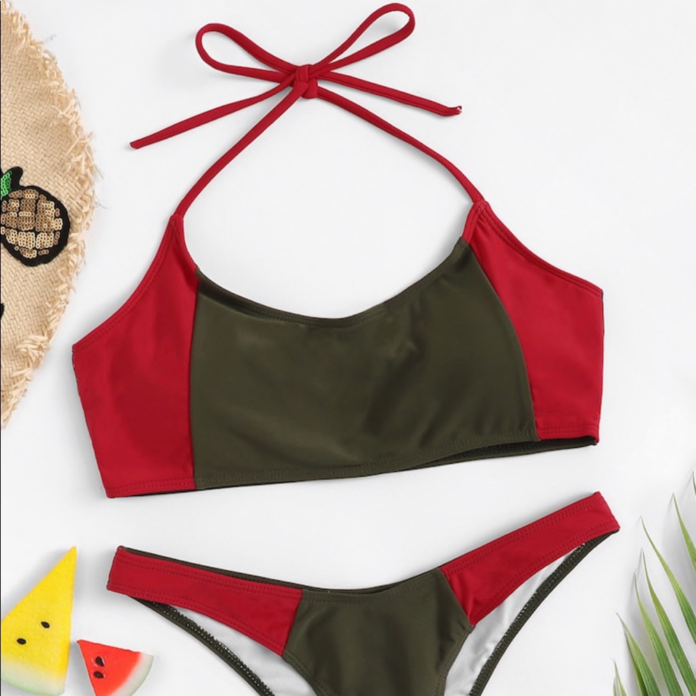 Halter top low rise bikini NWT